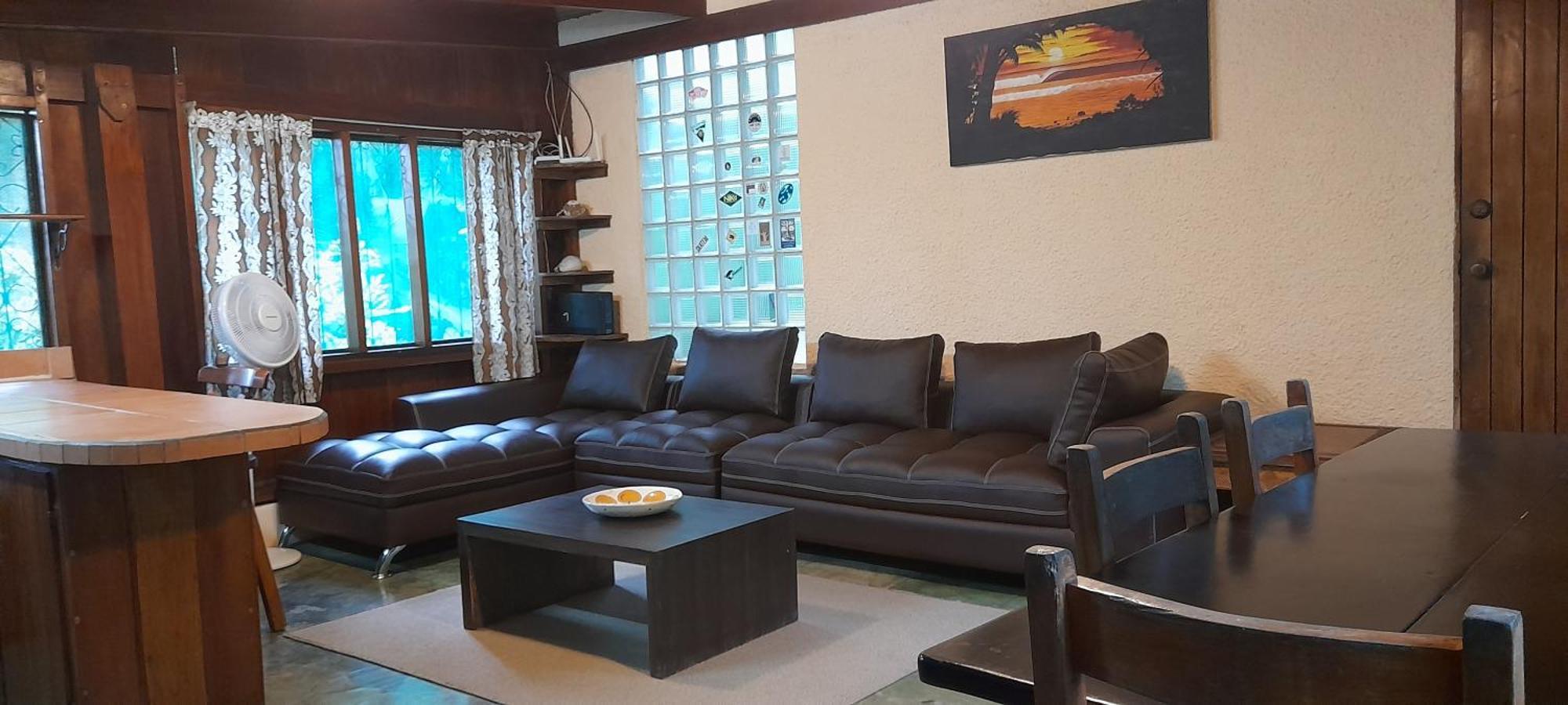 فندق Mal Pais Surf Camp Playa Santa Teresa  المظهر الخارجي الصورة